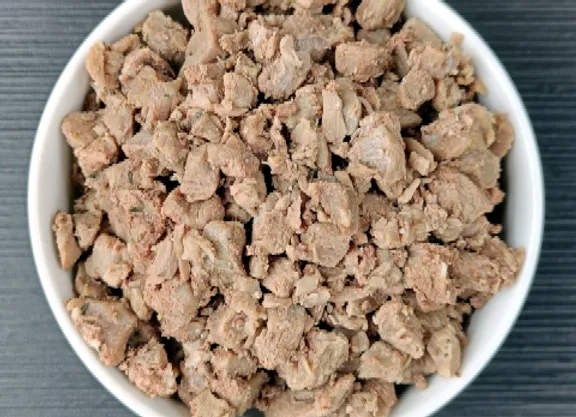 Slow cooked cubes of mutton for dogs, available for delivery across Bangalore. Use it as a meal topper and include a variety of protein in your dog's diet.