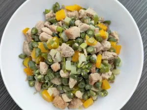low carbohydrate pork meals for dogs from Hungry Eyes Fresh Dog Food Bangalore. One of the best grain free meals for dogs to support weight loss.